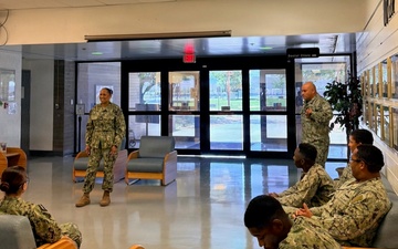 NMRTC Twentynine Palms commanding officer visits NMRTU China Lake, highlights readiness and culture of excellence
