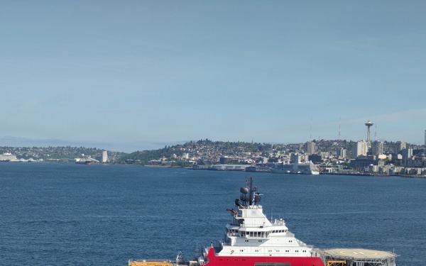 USCGC Storis (WAGB 21) returns to Seattle after Bering Sea patrol