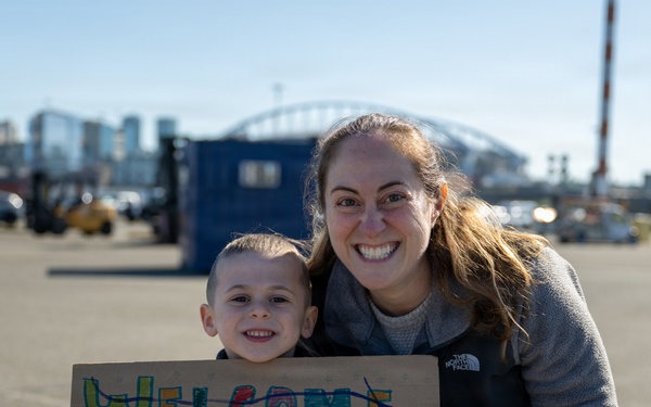 USCGC Storis (WAGB 21) returns to Seattle after Bering Sea patrol