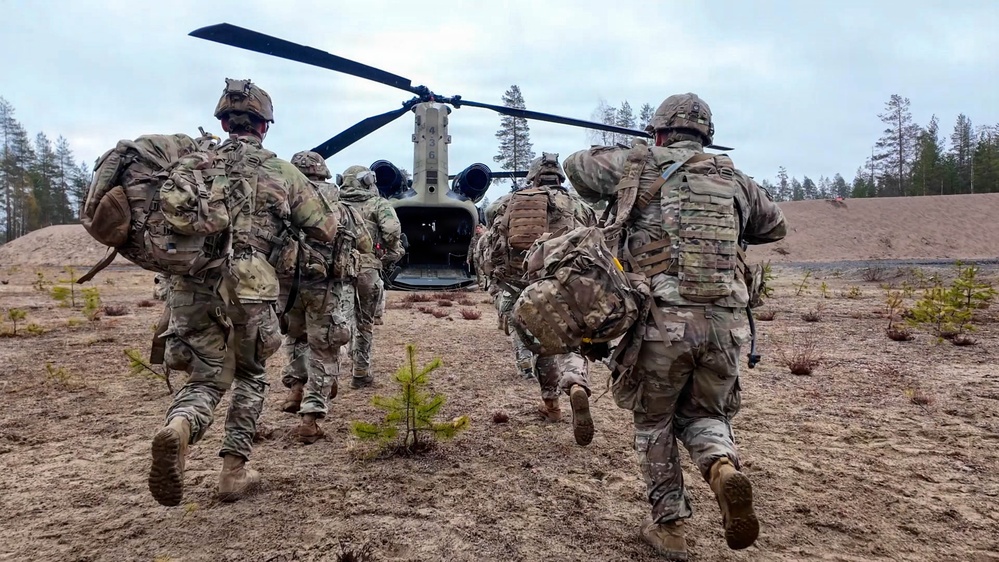 Soldiers prepare for squad training by conducting cold and hot load training