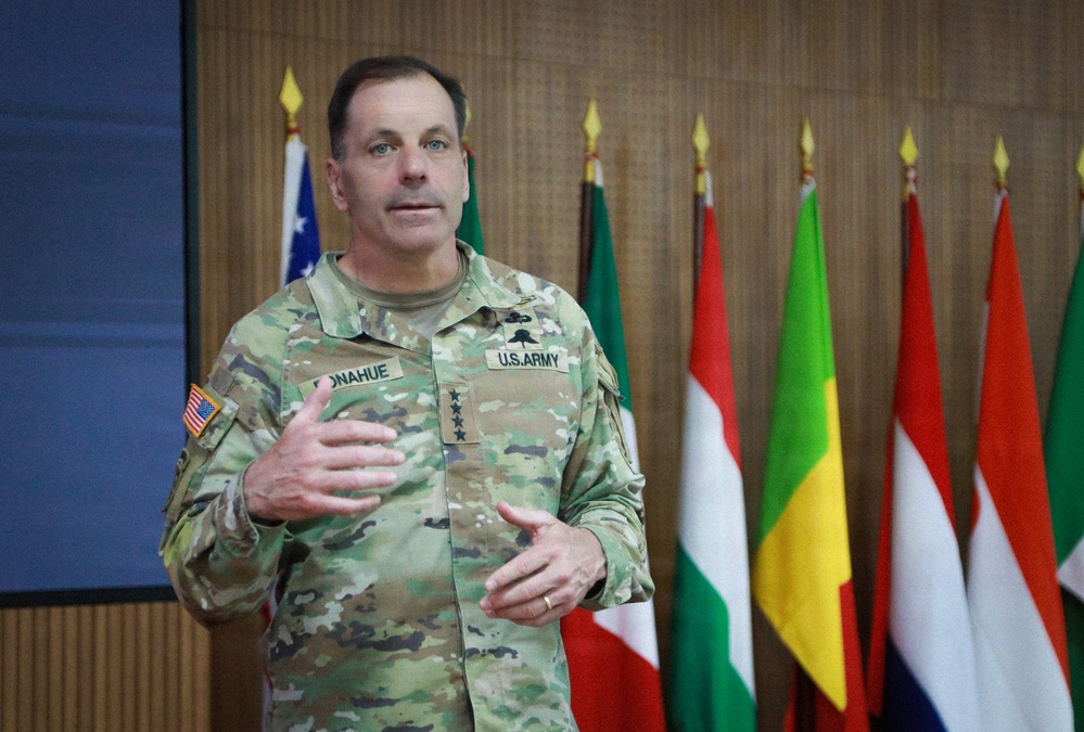 USAREUR-AF commanding general recognizes Soldiers during African Lion 26
