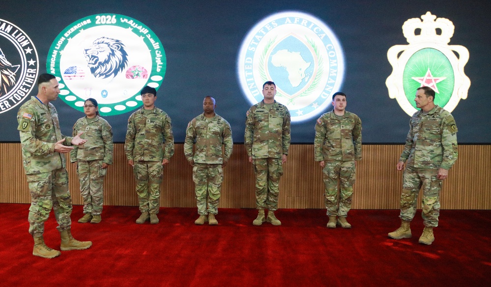 USAREUR-AF commanding general recognizes Soldiers during African Lion 26