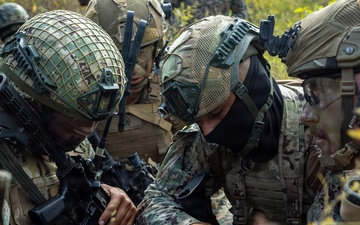 22nd MEU (SOC) | Raid with Ecuadorian Marines
