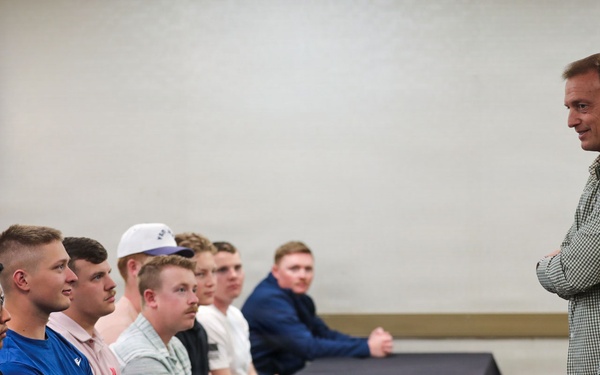 JTF-DC Nebraska Guardsmen Visited by Maj. Gen. Craig Strong