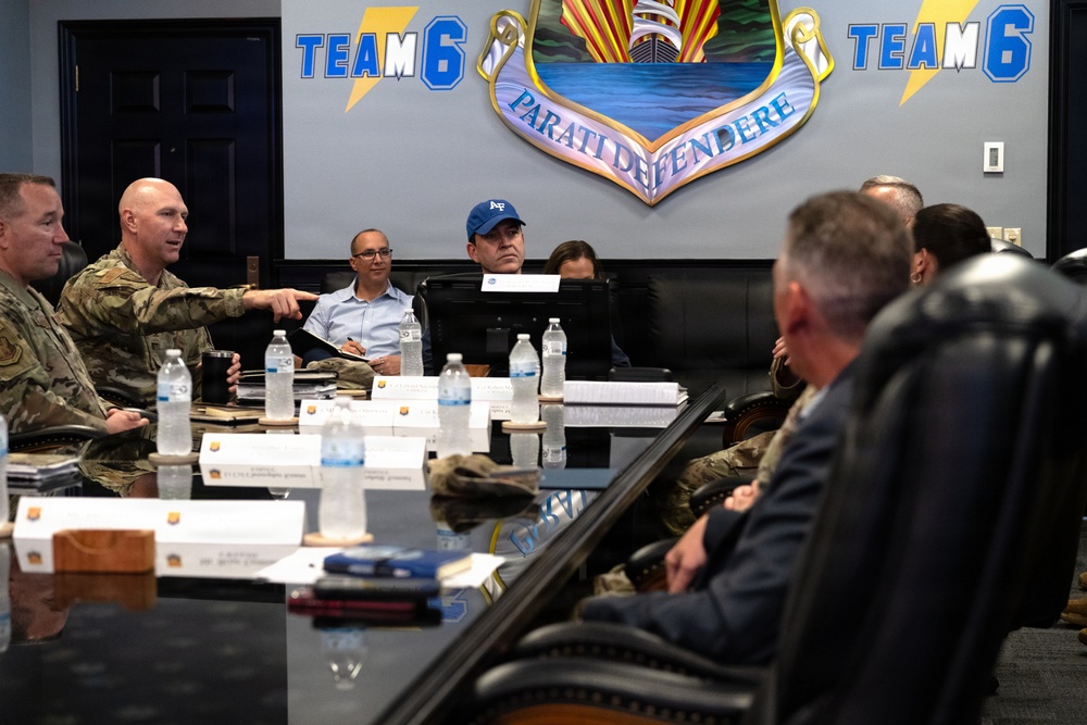 Assistant SAF/IE visits MacDill AFB