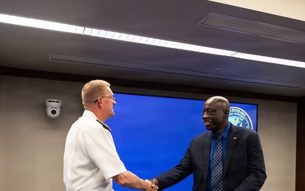 Director of Portfolio Acquisition Executive Strategic Systems Programs Recognizes Six Individuals for Outstanding Contribution to Strategic Deterrence Mission