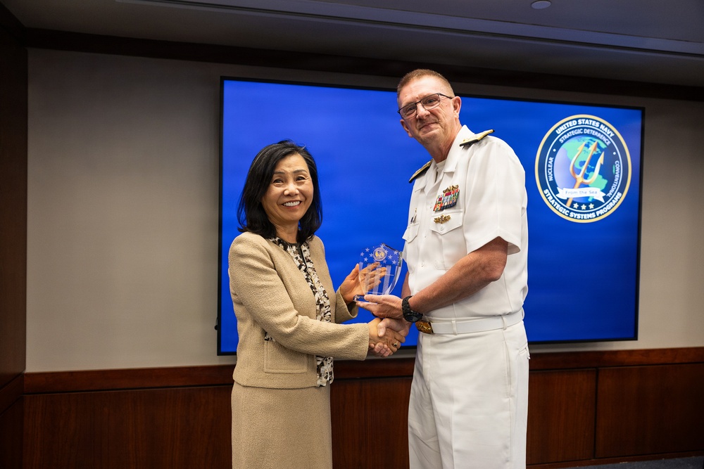 : Director of Portfolio Acquisition Executive Strategic Systems Programs Recognizes Six Individuals for Outstanding Contribution to Strategic Deterrence Mission