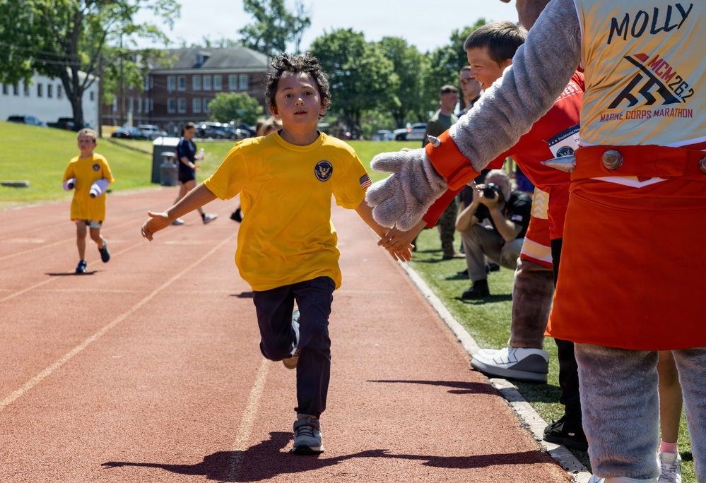 Quantico Hosts Presidential Fitness Test