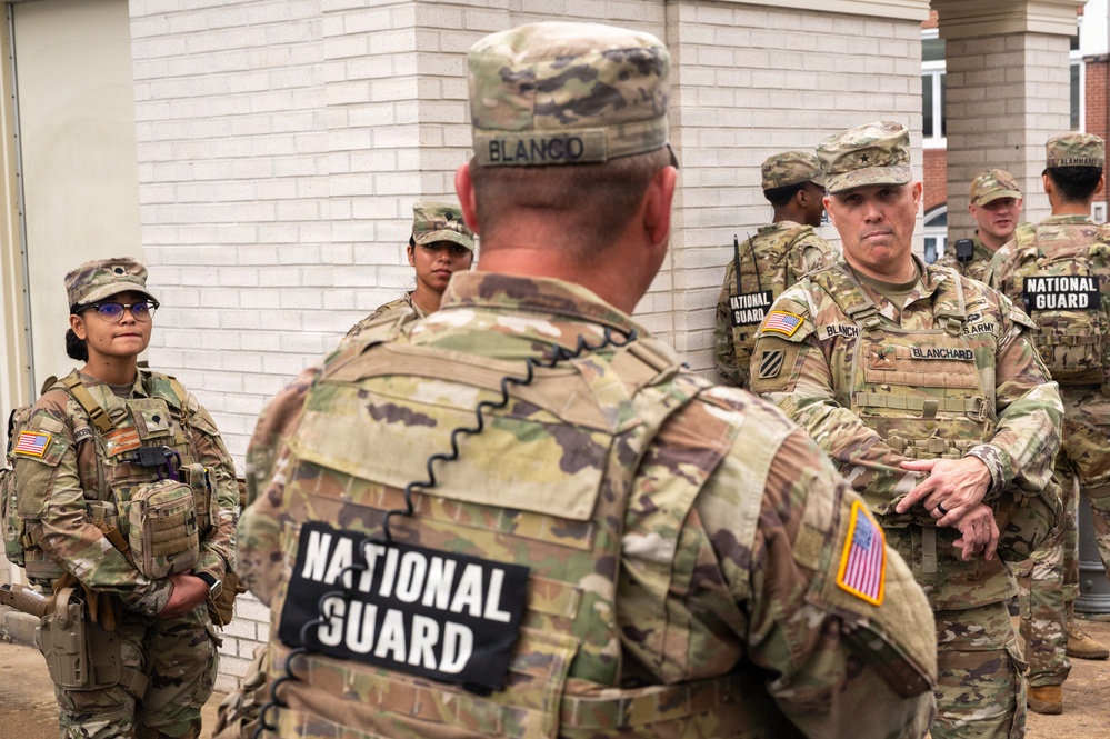 Commanding General JTF-DC Conducts Patrol