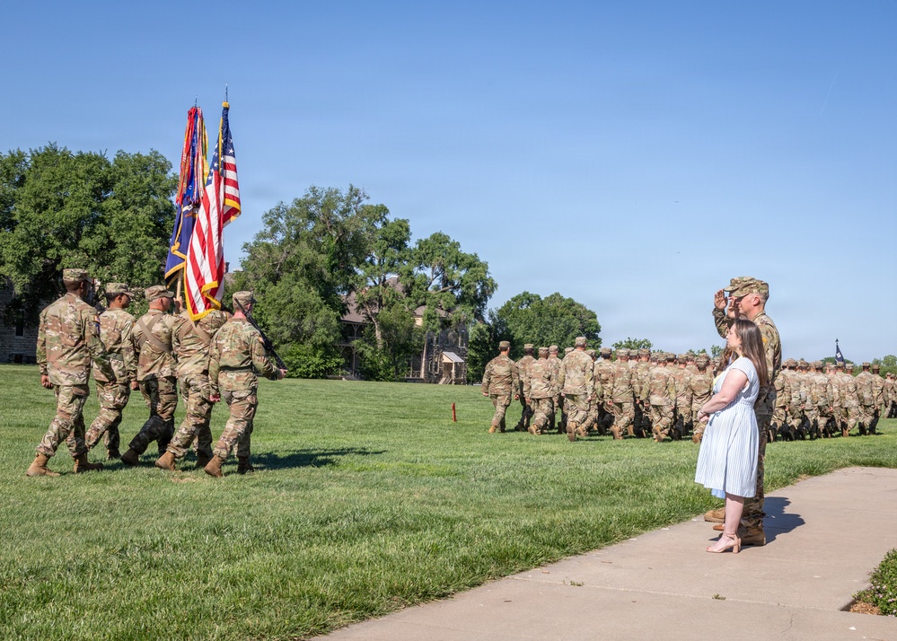 1-18 Change Of Command Ceremony