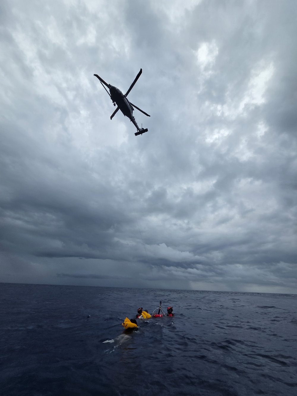 920th Rescue Wing conducts rescue operation off Melbourne, Fla. coast