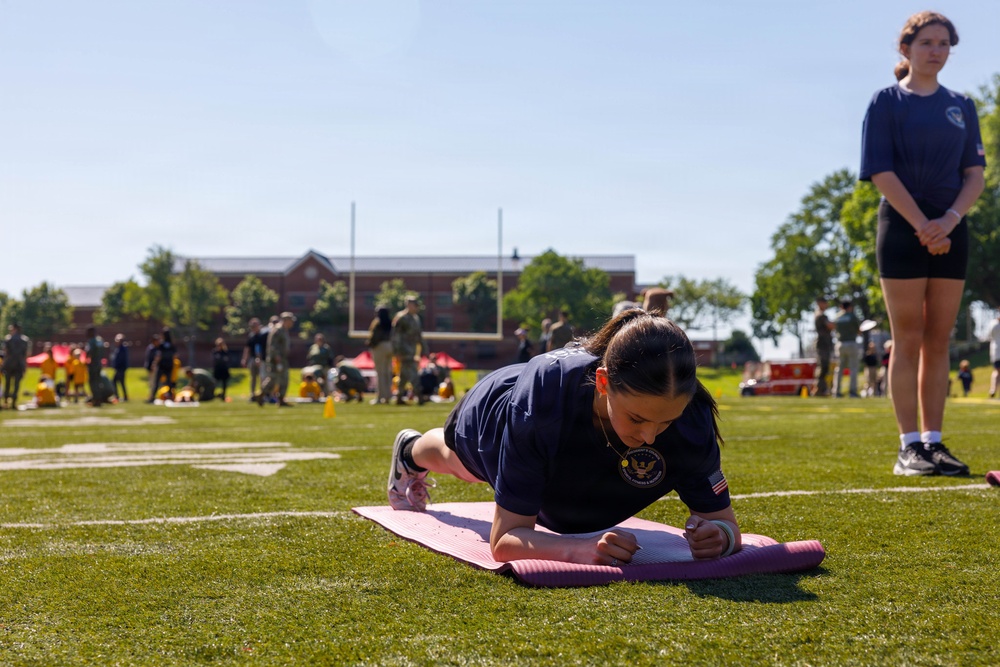 Quantico Hosts Presidential Fitness Test
