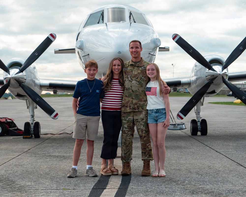 Georgia Army National Guard Aviation Unit Deploys to Africa