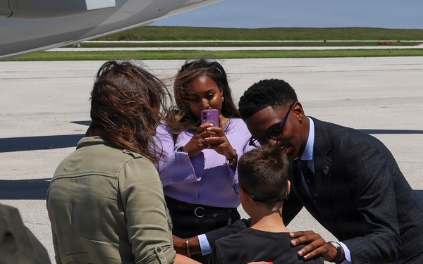 Families of future USS Cleveland Sailors arrive in Cleveland ahead of commissioning ceremony