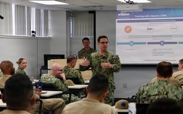 Supply Corps Road Show Builds Readiness at NAVSUP FLC Pearl Harbor