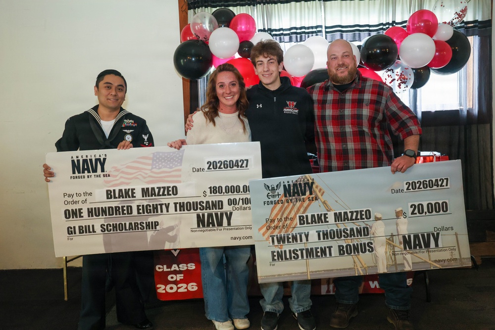 Future Sailor wins Basketball State Championship, joins Navy
