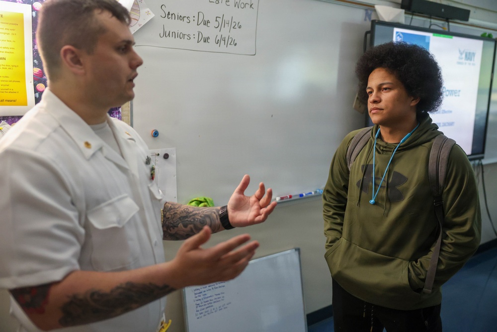 NTAG New England Recruiter visits Montachusett Regional Vocational Technical School