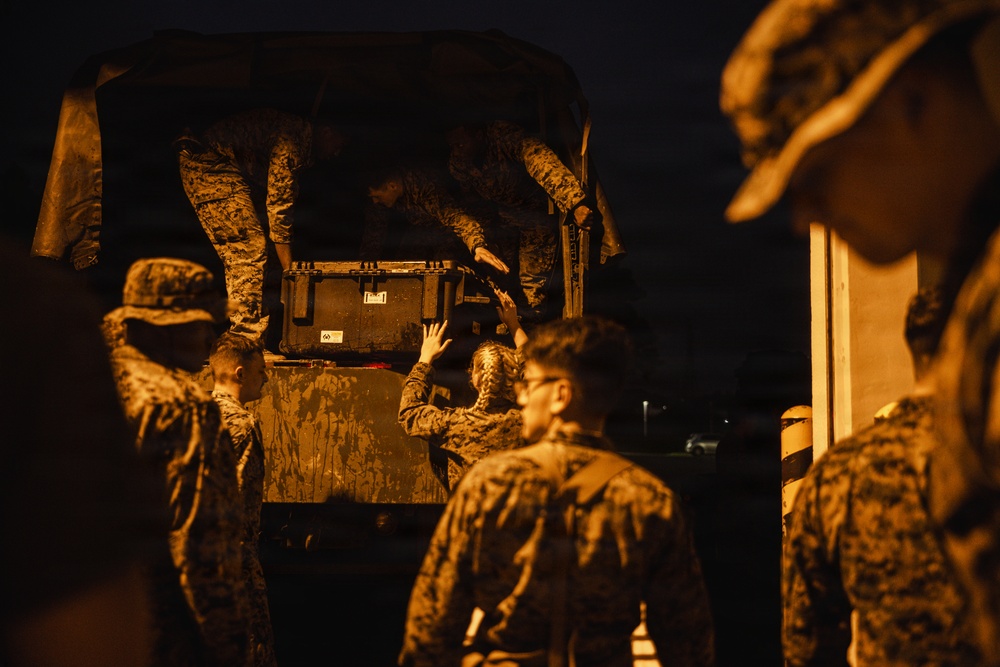 Kaiju Rain 26: 7th Communication Battalion Marines establish field communications