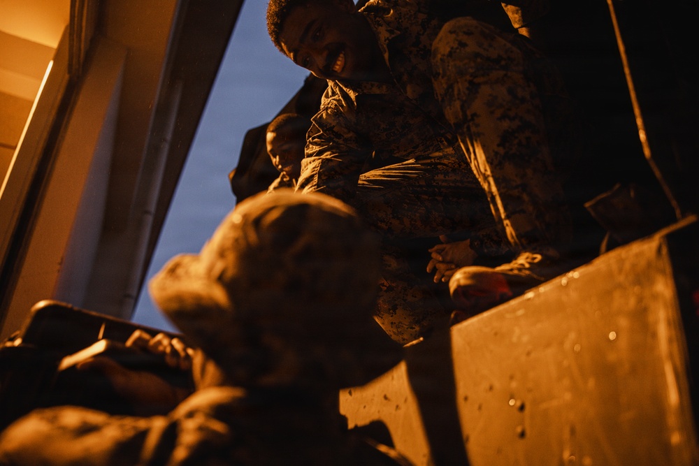 Kaiju Rain 26: 7th Communication Battalion Marines establish field communications