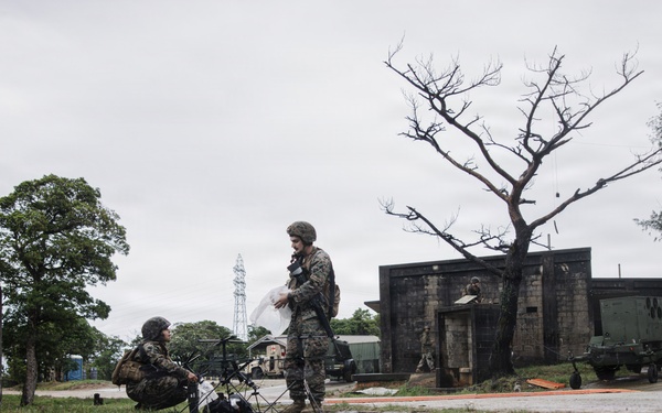 Kaiju Rain 26: 7th Communication Battalion Marines establish field communications