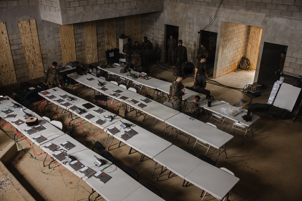 Kaiju Rain 26: 7th Communication Battalion Marines establish field communications