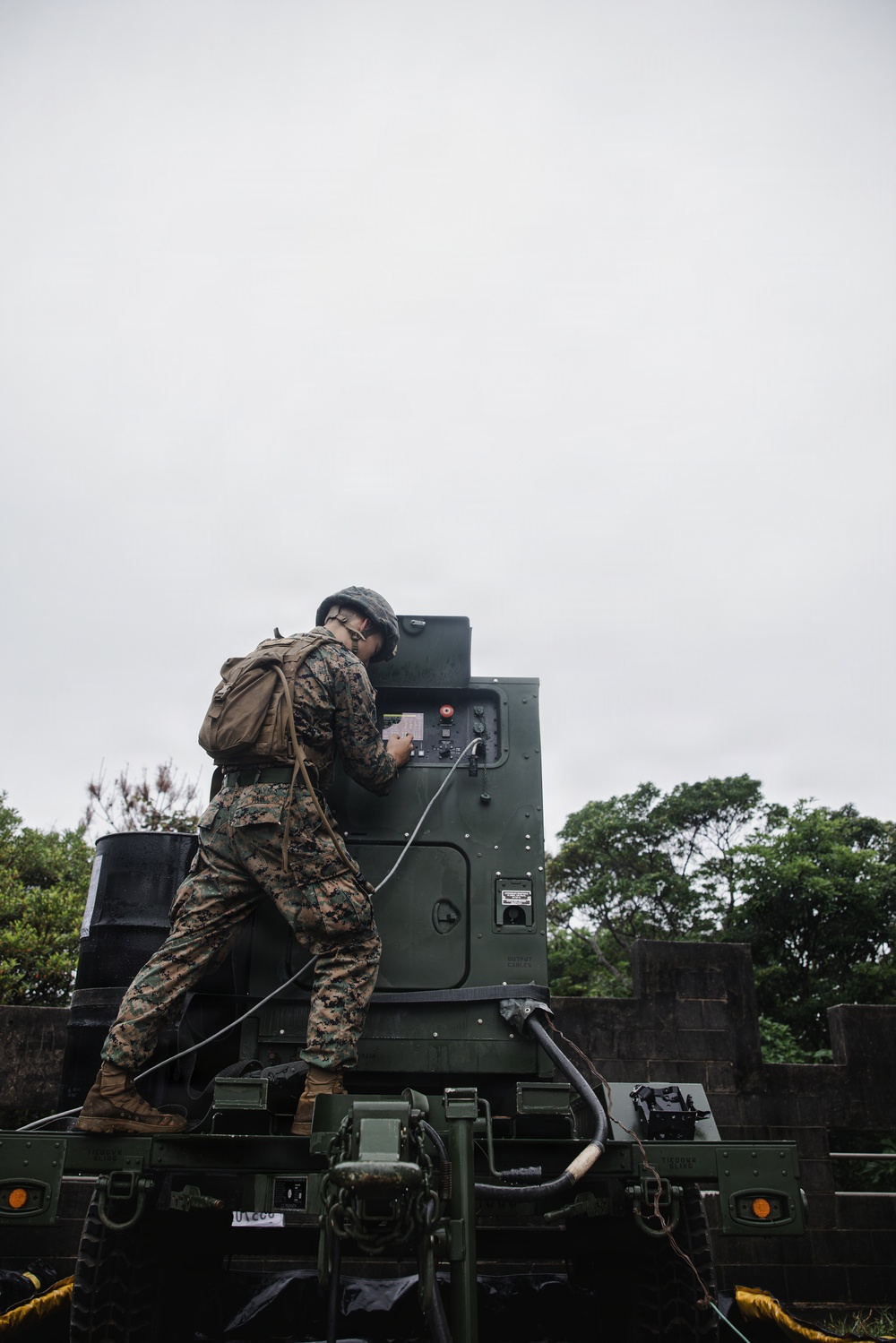 Kaiju Rain 26: 7th Communication Battalion Marines establish field communications