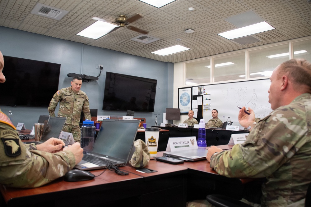 SMA Weimer Engages Future Leaders at the U.S. Army NCO Academy