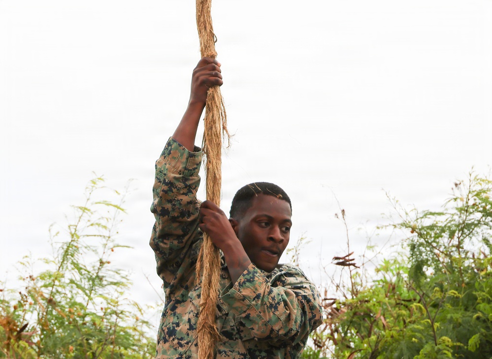 MAG-24 hosts command fitness coach course