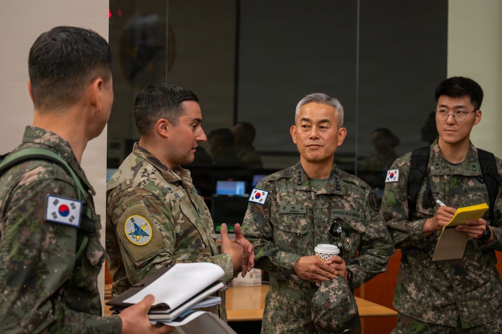 Republic of Korea Army Strategic Missile Command Commander Visits Vandenberg SFB