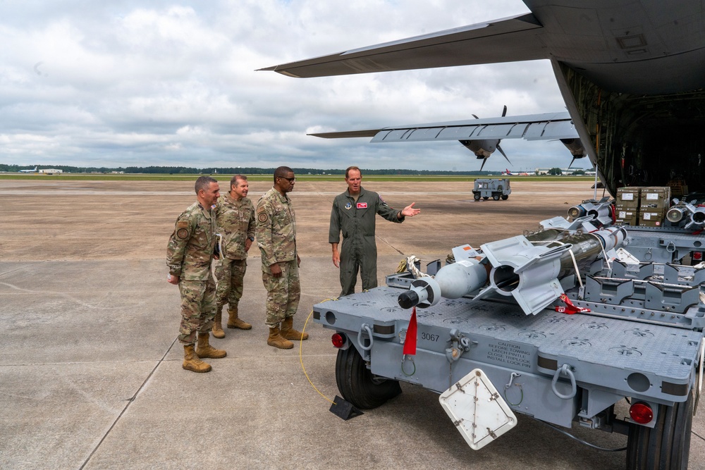 USTRANSCOM Commander Visit Port of Gulfport