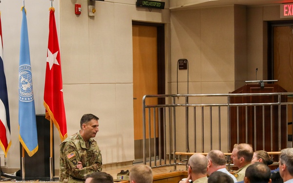 The Australian War College Delegation Visits United Nations Command