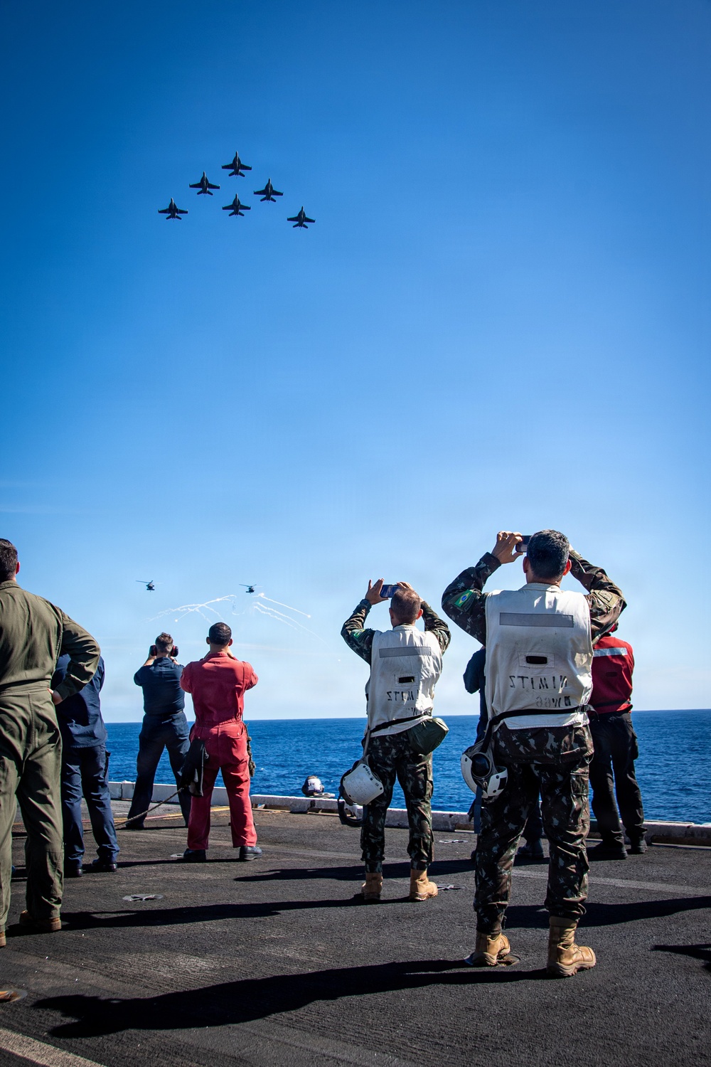 Nimitz Hosts Brazilian Distinguished Visitors