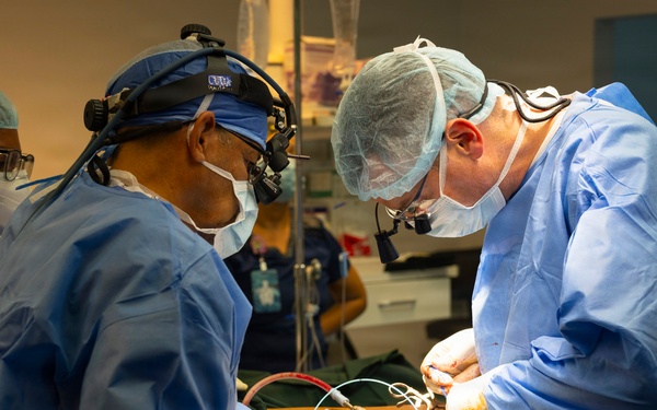 U.S. Air Force and Saint Lucian surgeons partner during limb-saving surgery