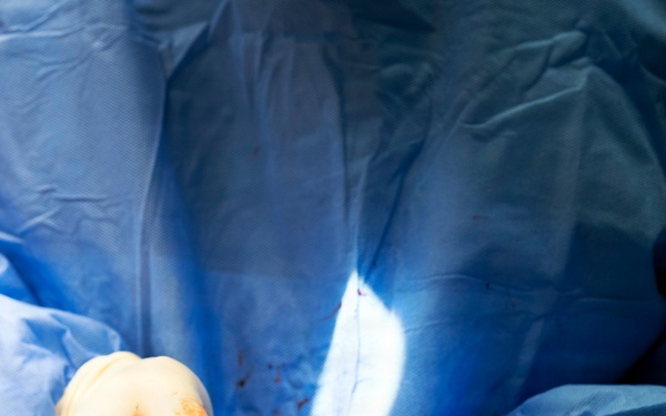U.S. Air Force and Saint Lucian surgeons partner during limb-saving surgery