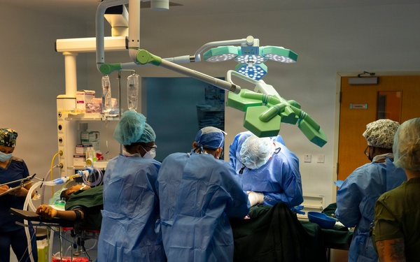 U.S. Air Force and Saint Lucian surgeons partner during limb-saving surgery
