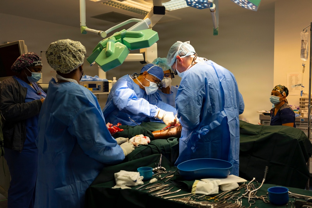 U.S. Air Force and Saint Lucian surgeons partner during limb-saving surgery