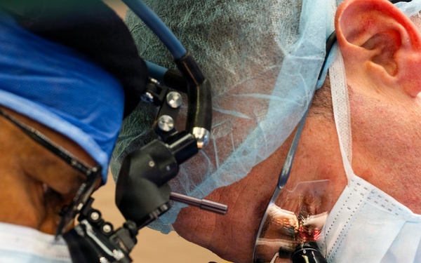 U.S. Air Force and Saint Lucian surgeons partner during limb-saving surgery