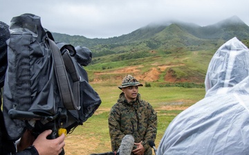 Kaiju Rain 26: 7th Communication Battalion Marines demonstrate training to local media