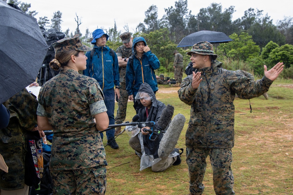 Kaiju Rain 26: 7th Communication Battalion Marines demonstrate training to local media