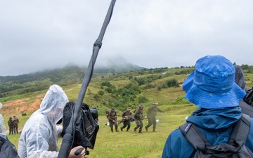 Kaiju Rain 26: 7th Communication Battalion Marines demonstrate training to local media