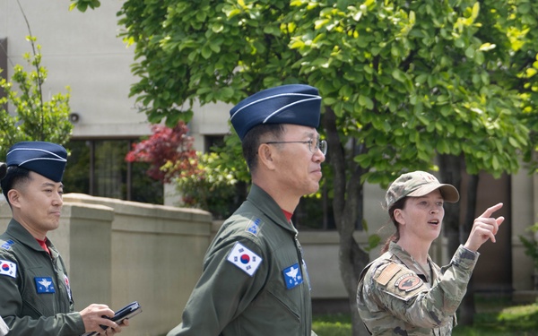 ROKAF chief of staff visits Wolf Pack during base resilience day