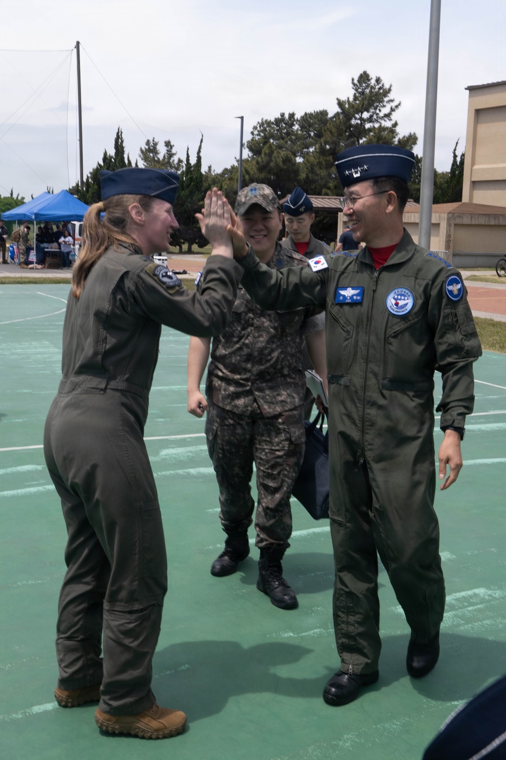 ROKAF chief of staff visits Wolf Pack during base resilience day