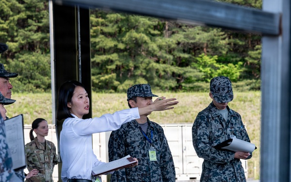 Ammo Airmen train with U.S. Navy and Japanese military, enhance bilateral mission knowledge