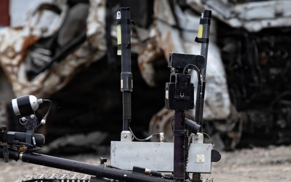 KFOR EOD Soldiers employ Talon 3 robot during training at Camp Novo Selo