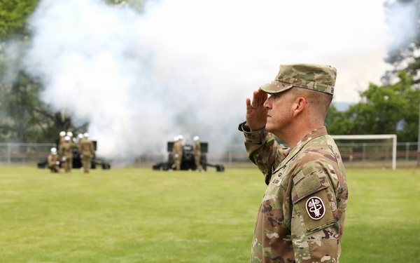 Medical Readiness Command, Europe conducts Change of Command