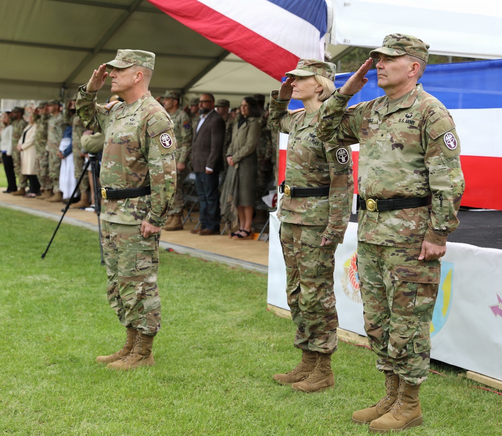 Medical Readiness Command, Europe conducts Change of Command