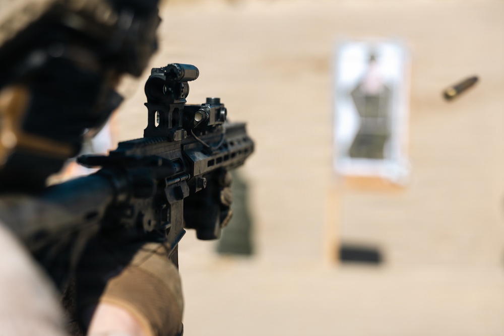 Recon Marines display live-fire lethality in France