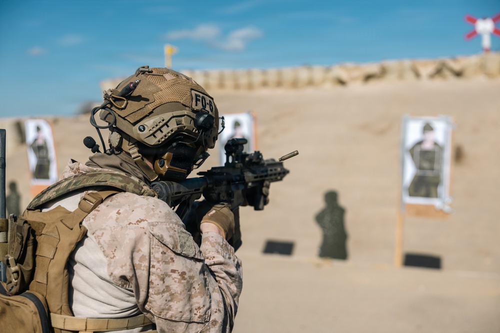 Recon Marines display live-fire lethality in France
