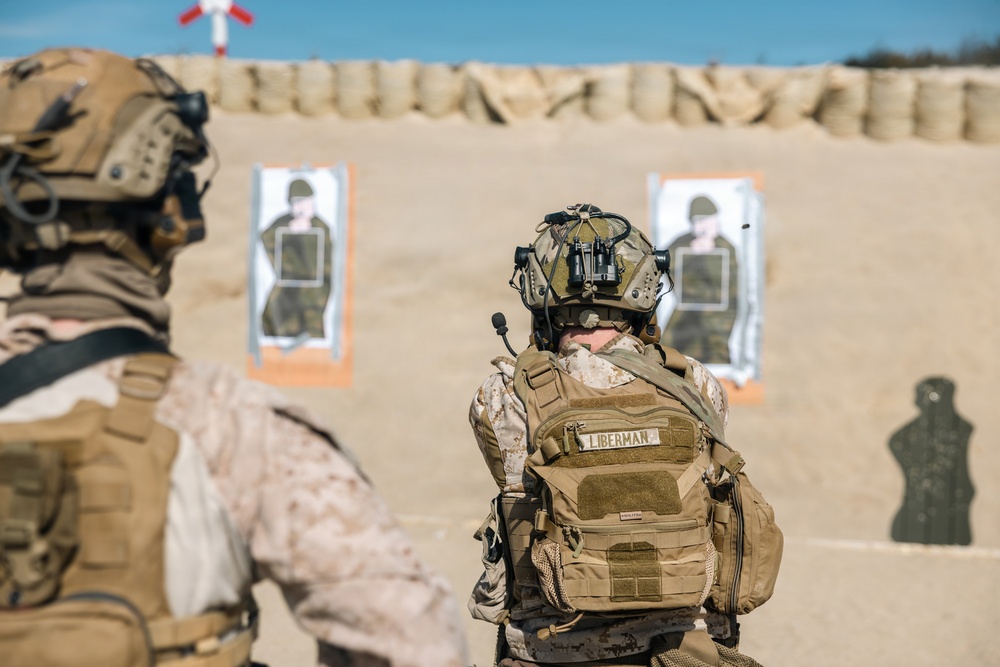 Recon Marines display live-fire lethality in France