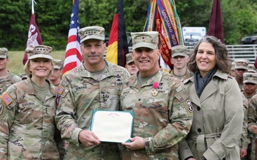 Medical Readiness Command, Europe conducts Change of Command